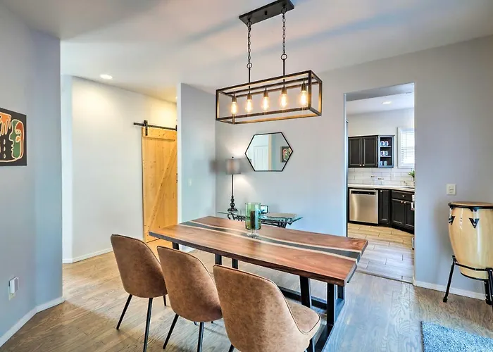 Family-friendly < 5 Mi To Downtown! Holiday home