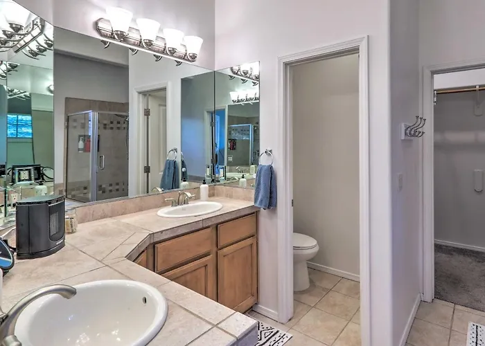 Holiday home Family-friendly < 5 Mi To Downtown!
